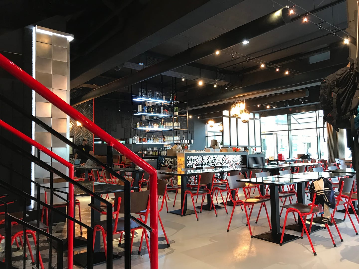 BEAR CLAW Hamburg. Burger. Cafe. Bar. Eine Ansicht.