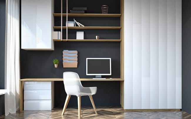 Homeoffice klein schlicht und clean.